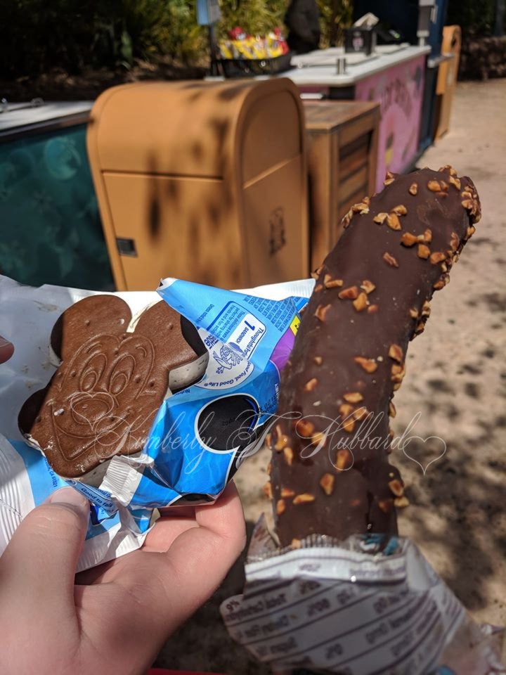 Yummy Treats! Mickey Ice Cream Sandwich & Frozen Banana